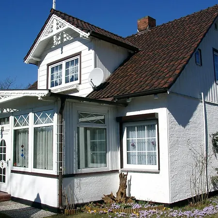 Urlaub Im Herzen Von Lägenhet Prerow